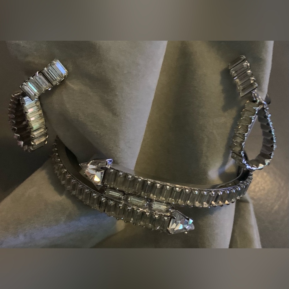 Vintage Art Deco Rhinestone Bracelet and Clip On Earrings Set